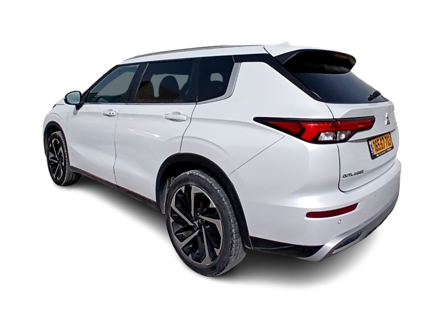 מיצובישי אאוטלנדר 2022