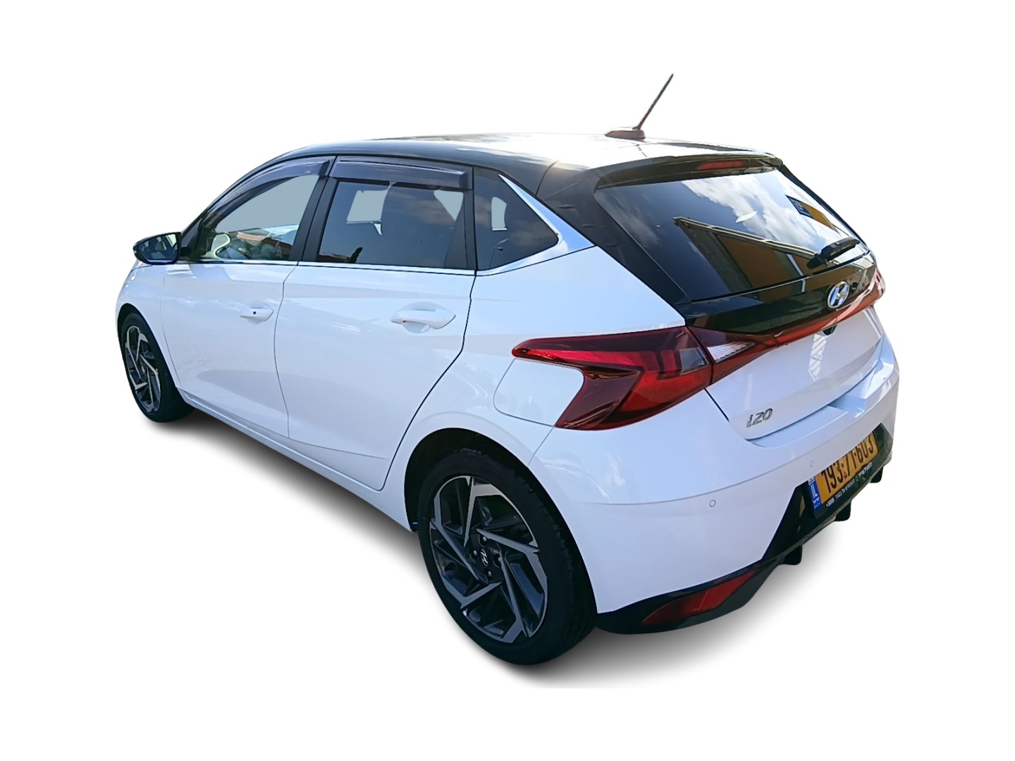 יונדאי I-20 2023