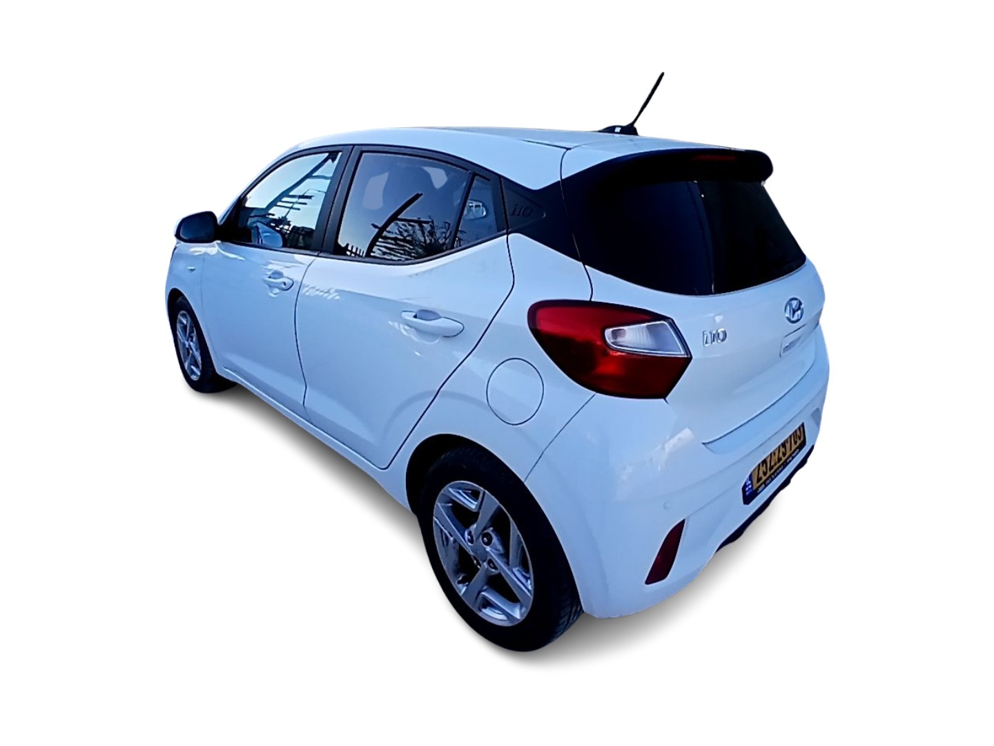 יונדאי I-10 2023