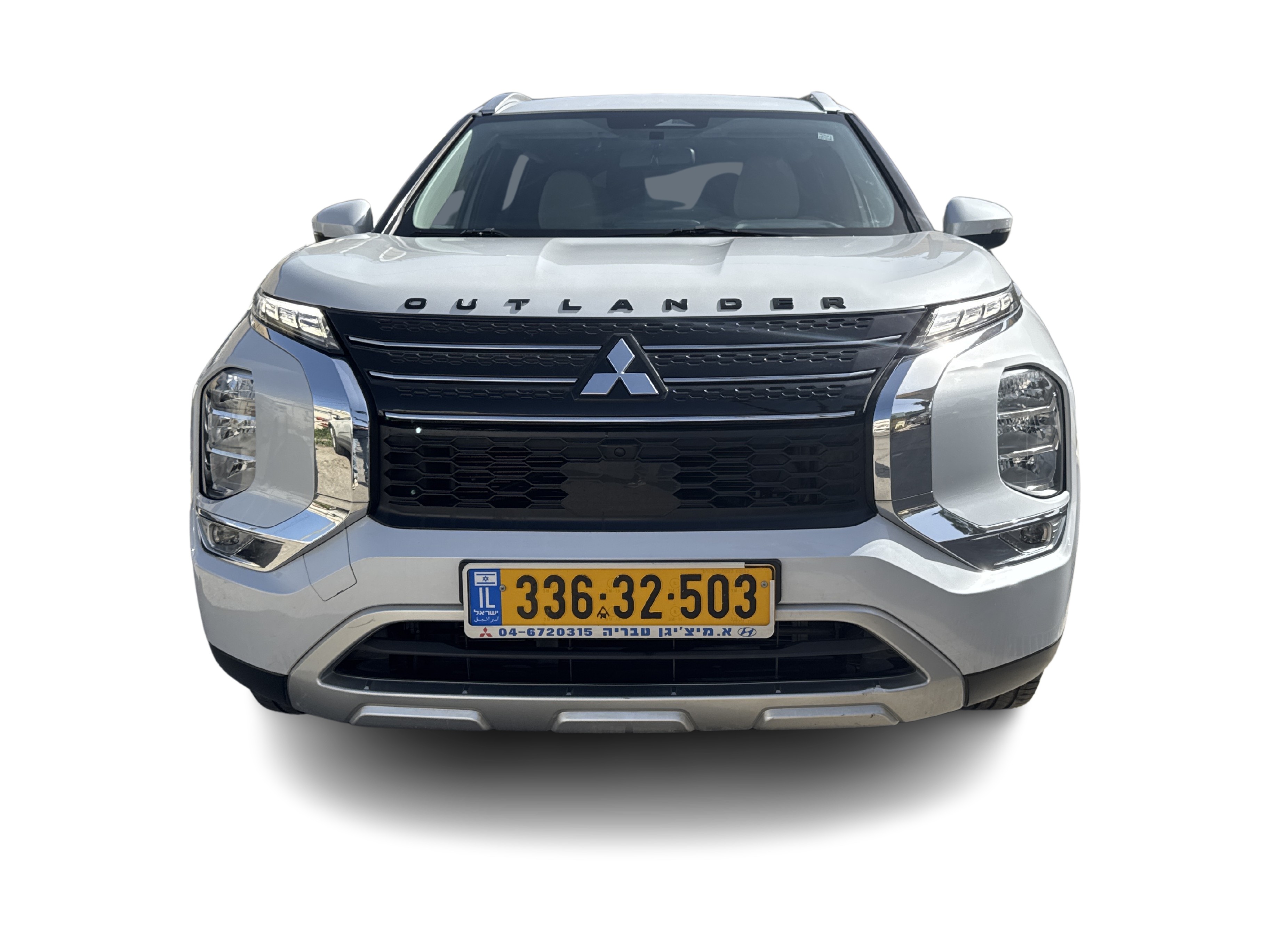 מיצובישי אאוטלנדר 2023