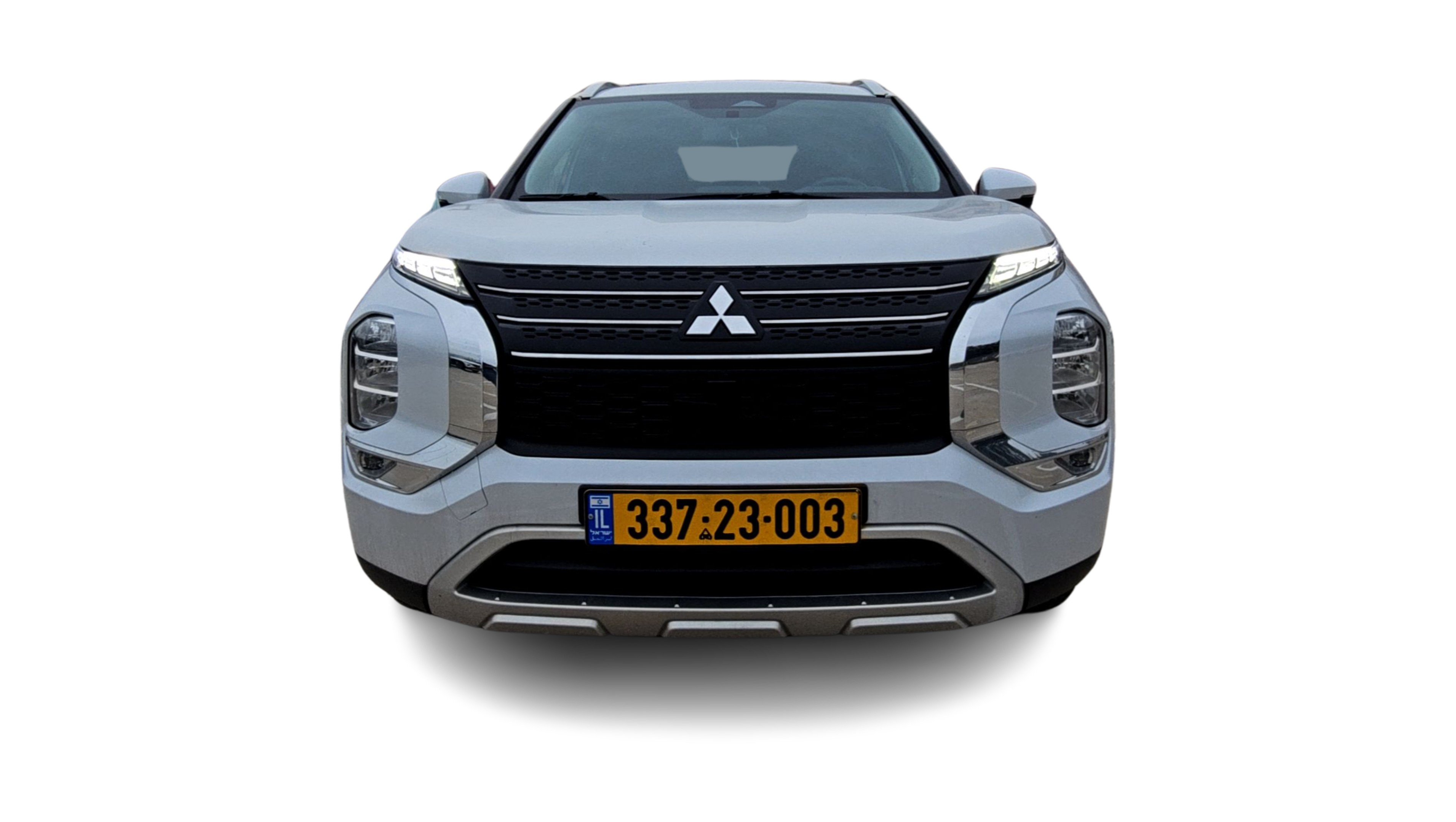 מיצובישי אאוטלנדר 2023