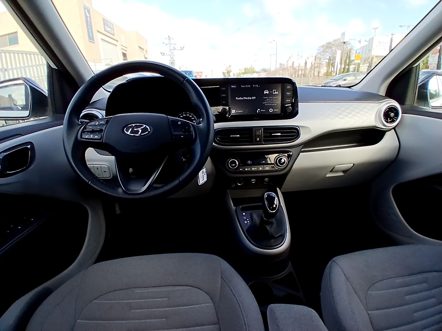 יונדאי I-10 2023