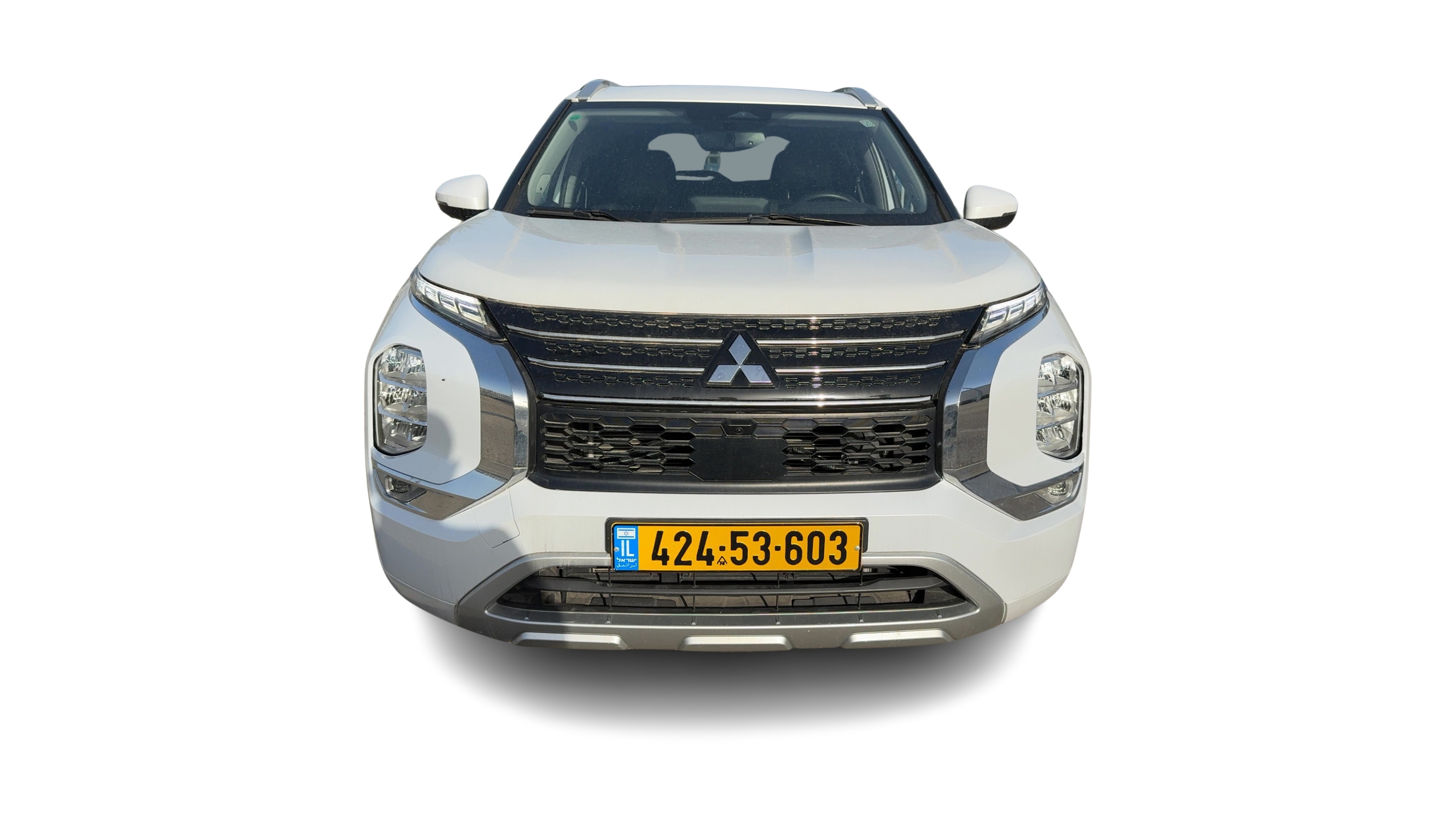 מיצובישי אאוטלנדר 2023