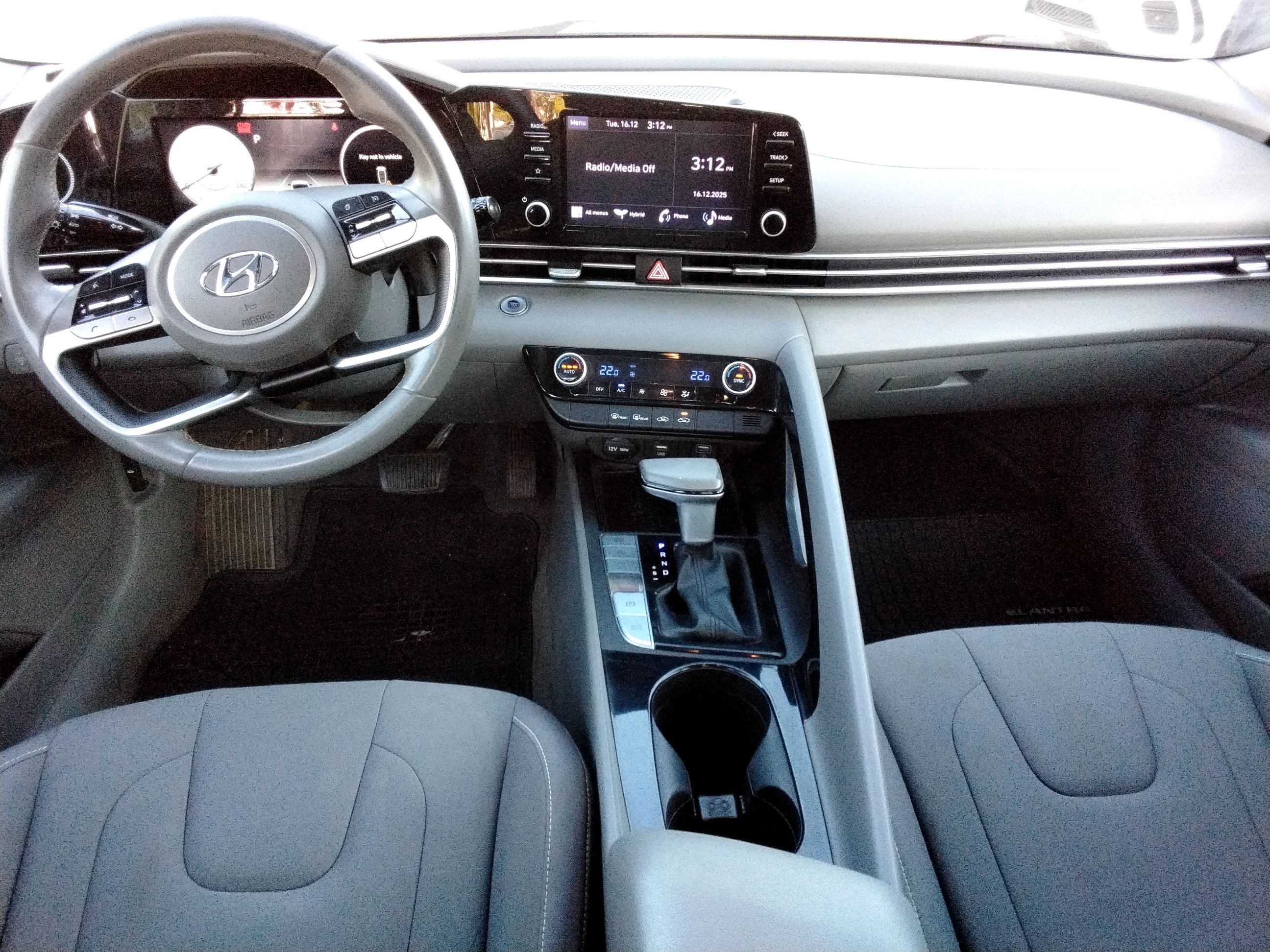 יונדאי אלנטרה 2022