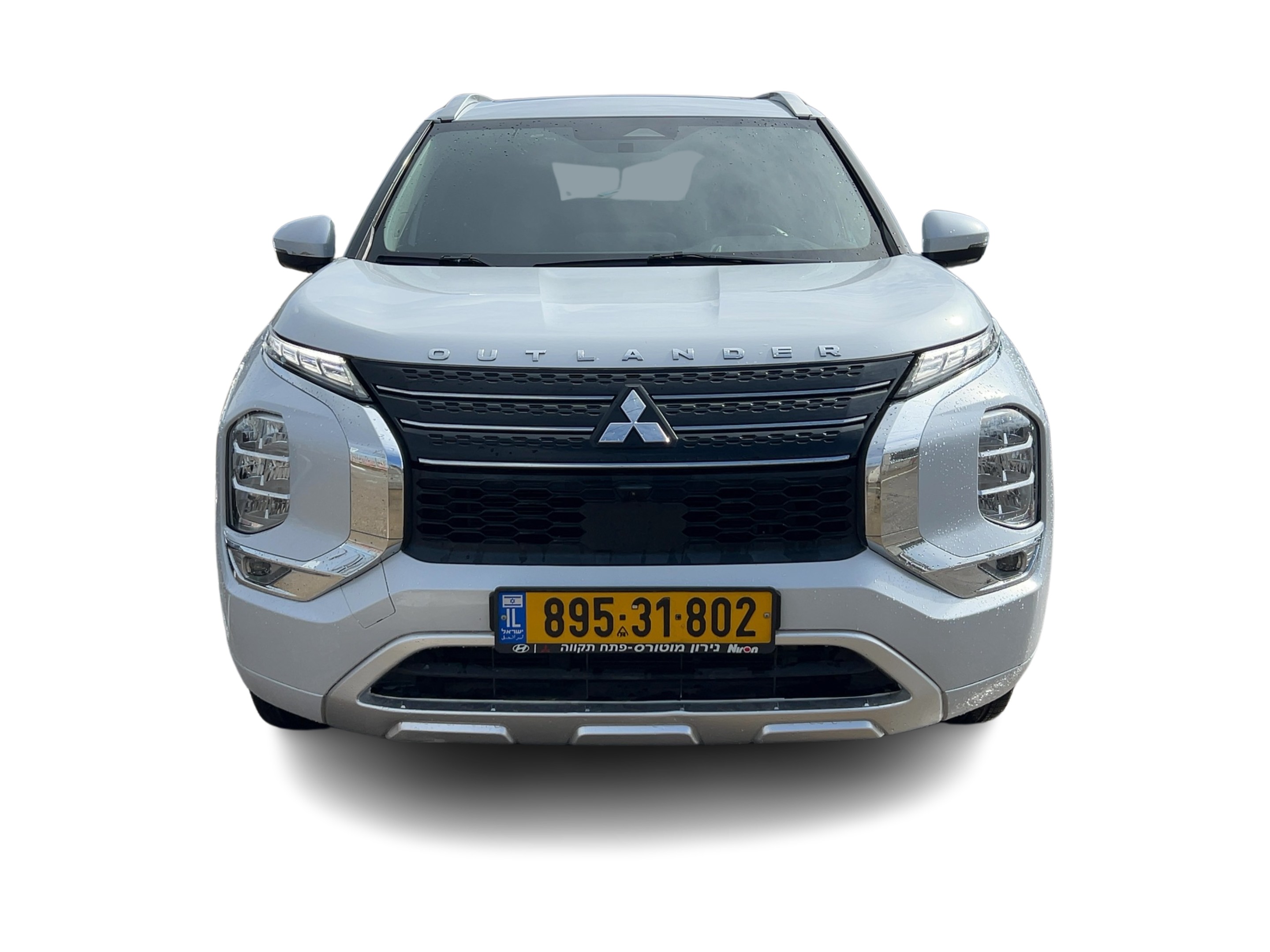 מיצובישי אאוטלנדר 2022